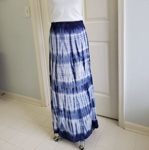 Maxi skirt